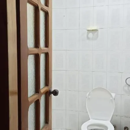 Hostel Tag 2 *