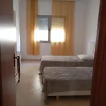 Hostel Tag 2 *