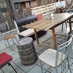 Hostel Tag 2 *
