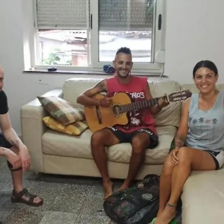 Tag 호스텔 티라나