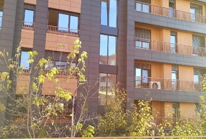 Tag 2 Hostel بيت شباب تيرانا